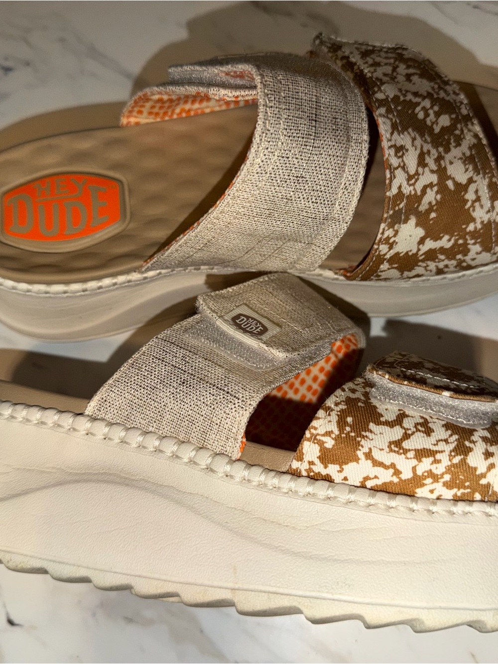 Hey Dude Wedge Sandals - Picture 3 of 4